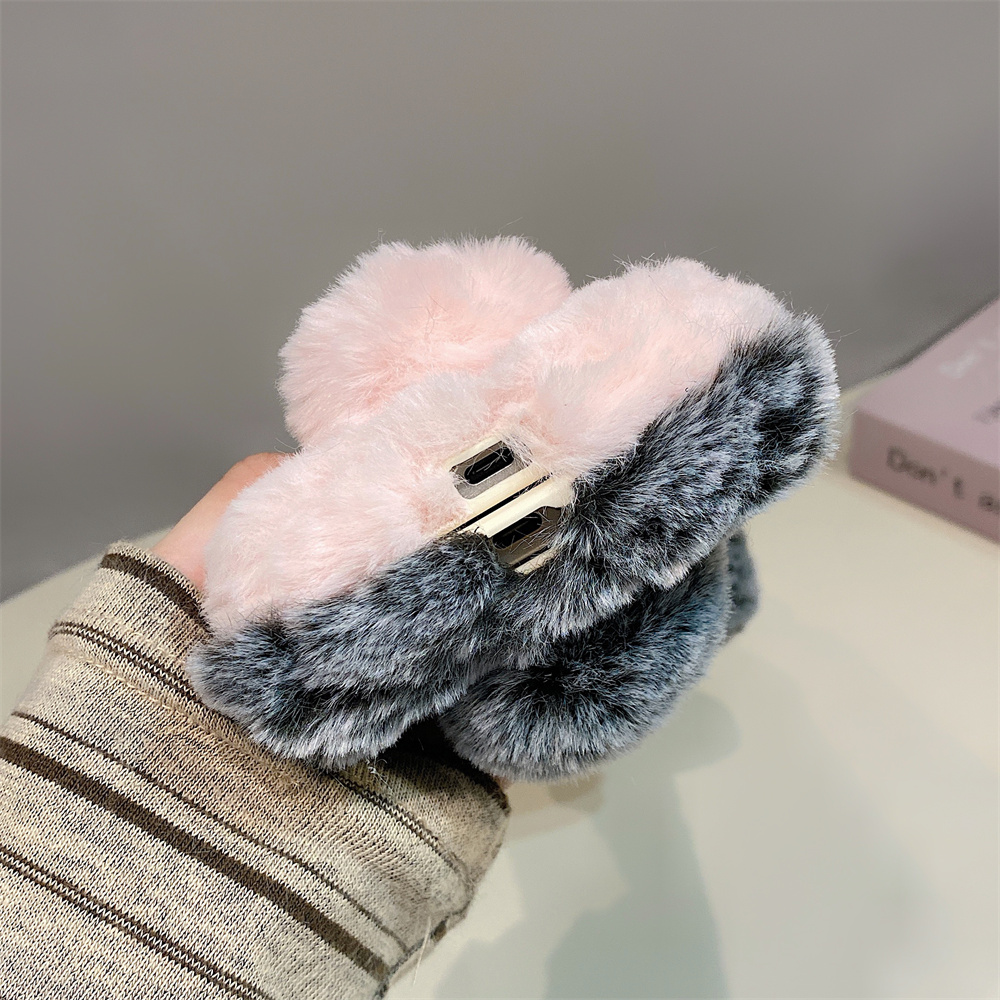 Cute Rabbit Ears Fluffy Stand  - đánh giá và giá Phone Cases Samsung S25